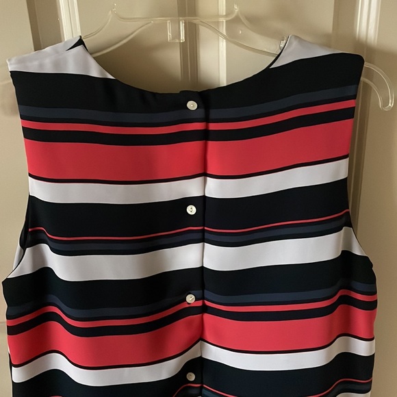 Banana Republic Striped Top! - Picture 6 of 7